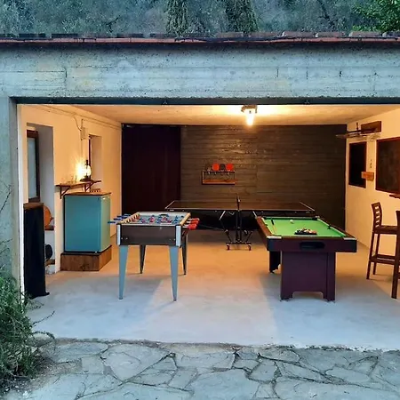 بيت للعطل Podere Piagge ريغلو